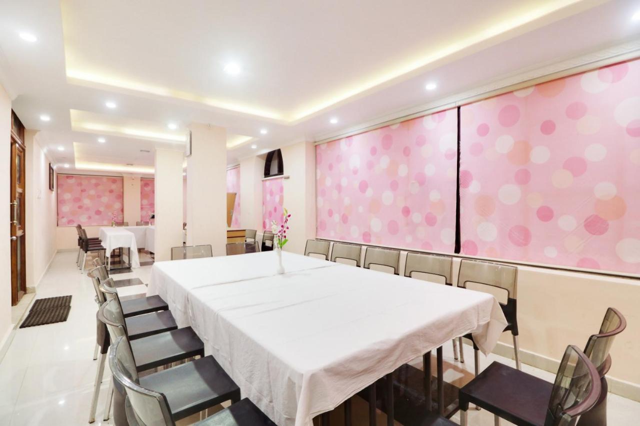 Hotel Sambit International, Near Sea Beach Puri Ngoại thất bức ảnh